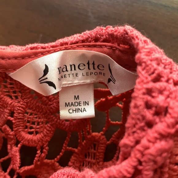 Top - Picture 2 of 3